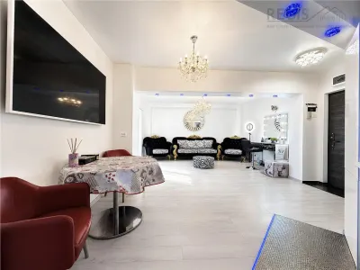 Apartament renovat cu 2 camere si parcare zona Judetean - foto 5