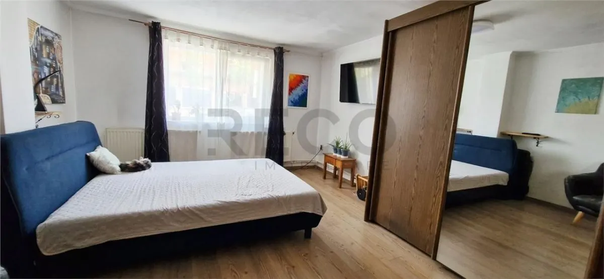 RECO Casa 4 camere, zona centrala Oradea, aproape de Piata Unirii - foto 2