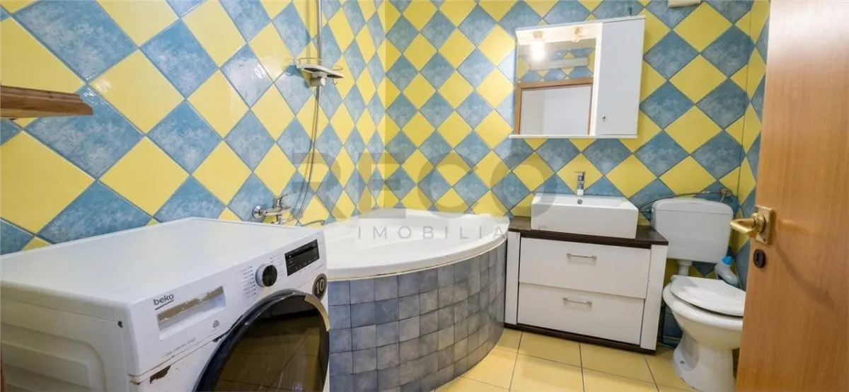 RECO Casa 4 camere, zona centrala Oradea, aproape de Piata Unirii - foto 10