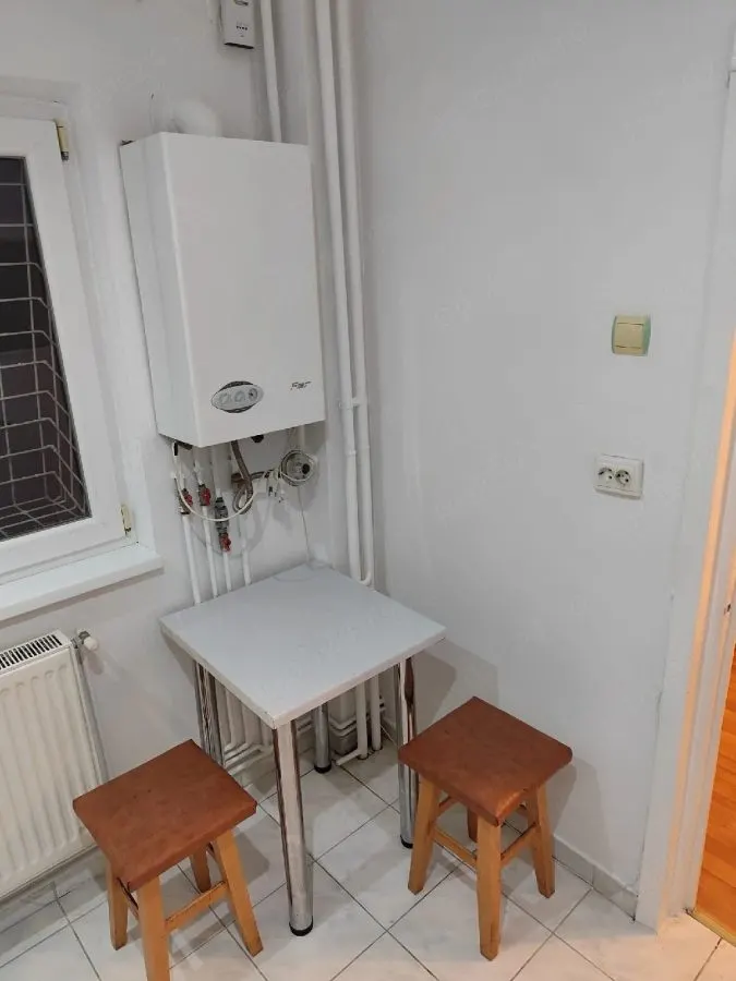 Garsoniera Racadau-pietonal,bloc apartamente,liber,74000 Euro - foto 3