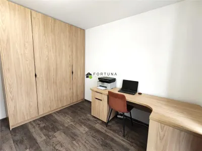 Casa moderna,  singura in curte - Izvor - foto 12