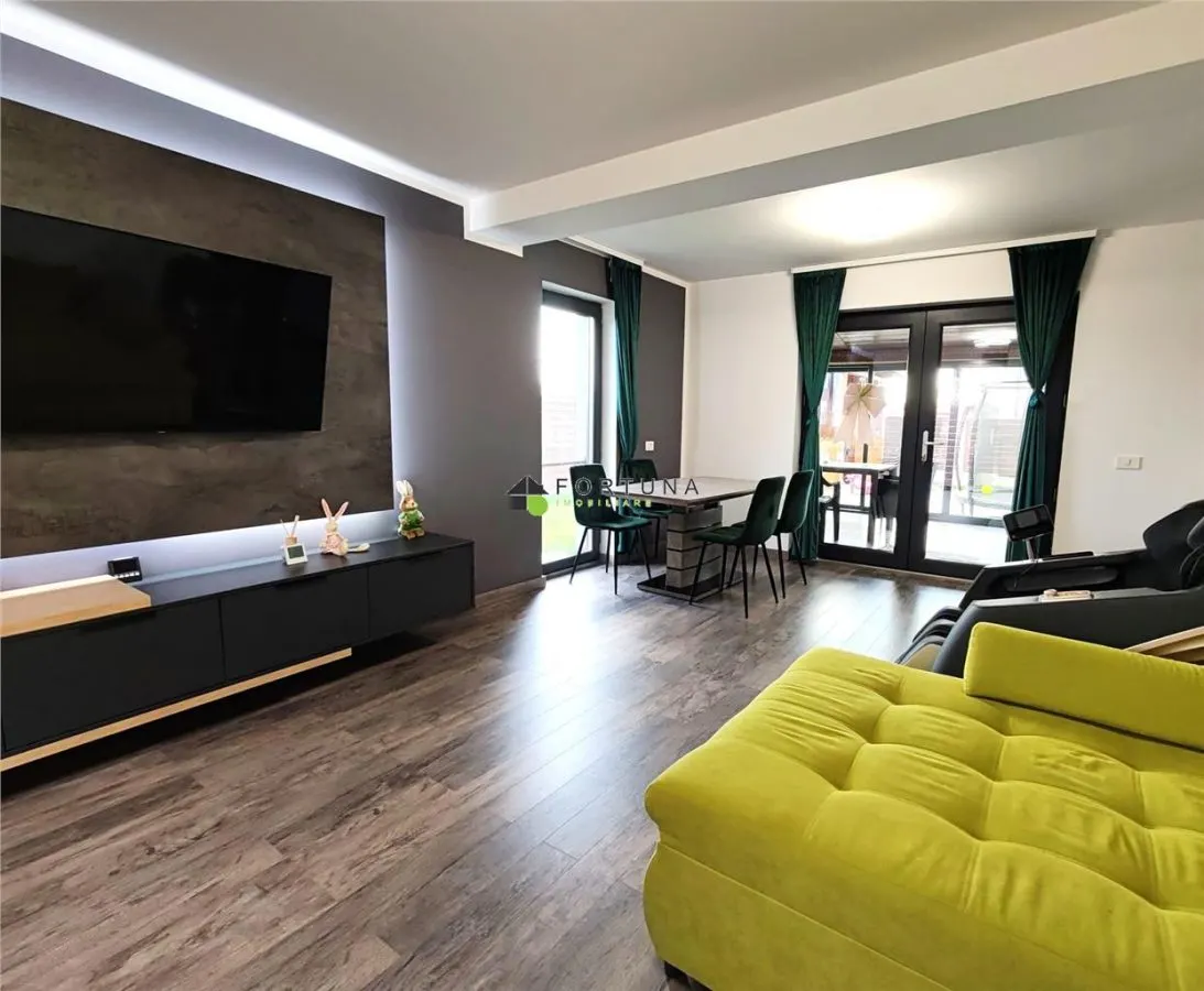 Casa moderna,  singura in curte - Izvor - foto 6