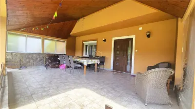 VIDEO | Vila impunatoare in Paulesti | Teren 1.384 m² | Spatiu, Liniste si Intimitate, aproape de oras - foto 32