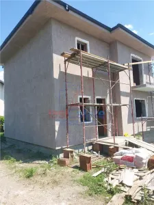 Valea Adanca str Vaii Vila duplex S=120mp teren 250mp - Valea Adanca