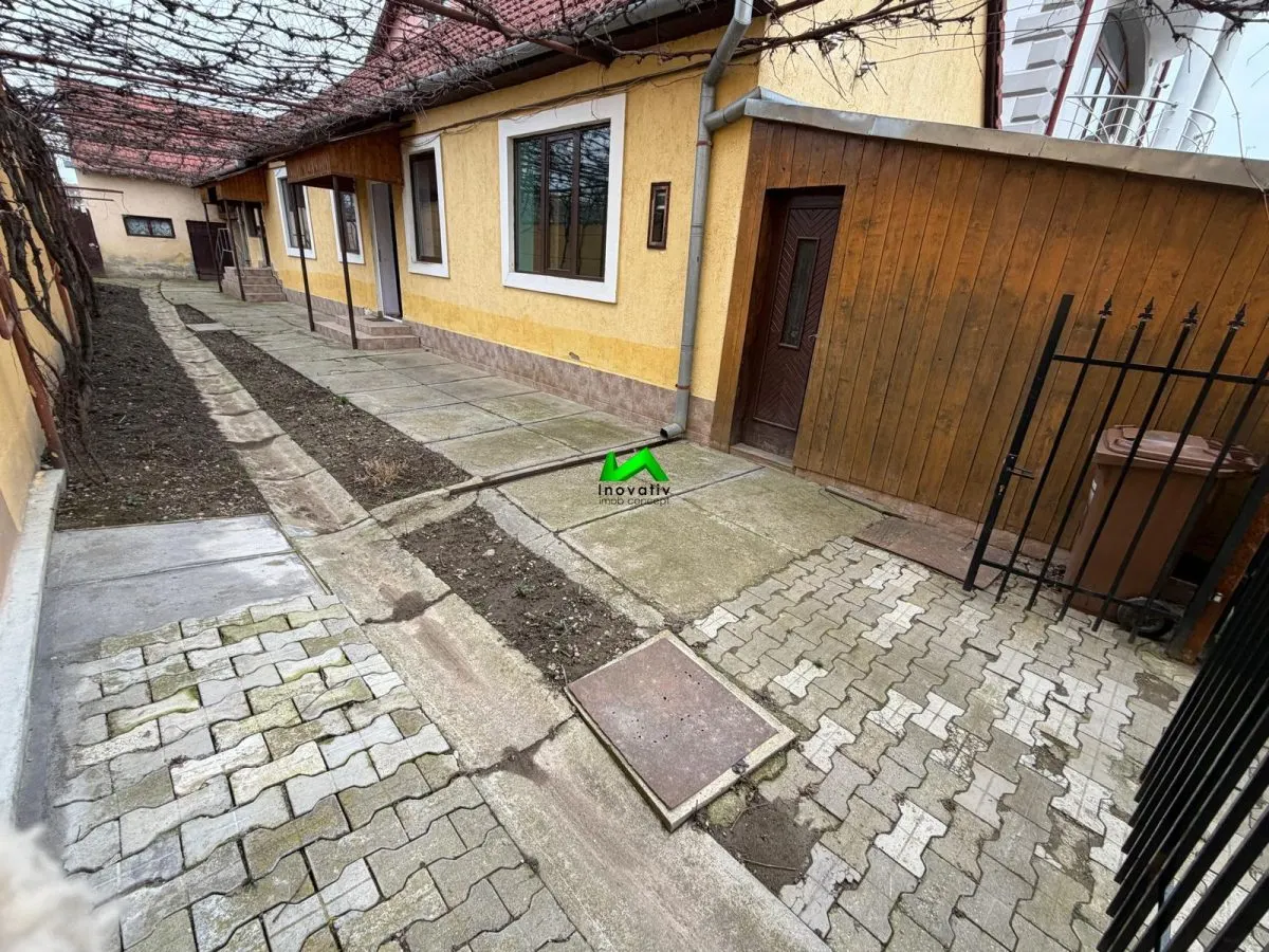 Casa individuala de vanzare 4 camere teren 500mp Sibiu Turnisor - foto 1