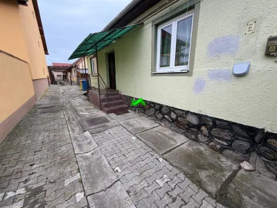Casa individuala de vanzare 4 camere teren 500mp Sibiu Turnisor - foto 2
