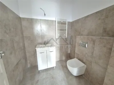 Inchiriere - Copou - Spatiu comercial 108mp Azimut - foto 12