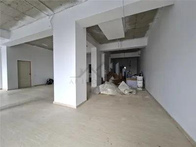Inchiriere - Copou - Spatiu comercial 108mp Azimut - foto 13