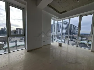Inchiriere - Copou - Spatiu comercial 108mp Azimut - foto 5