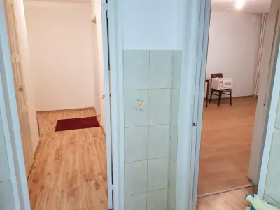 Apartament 2 camere zona Vest - foto 2