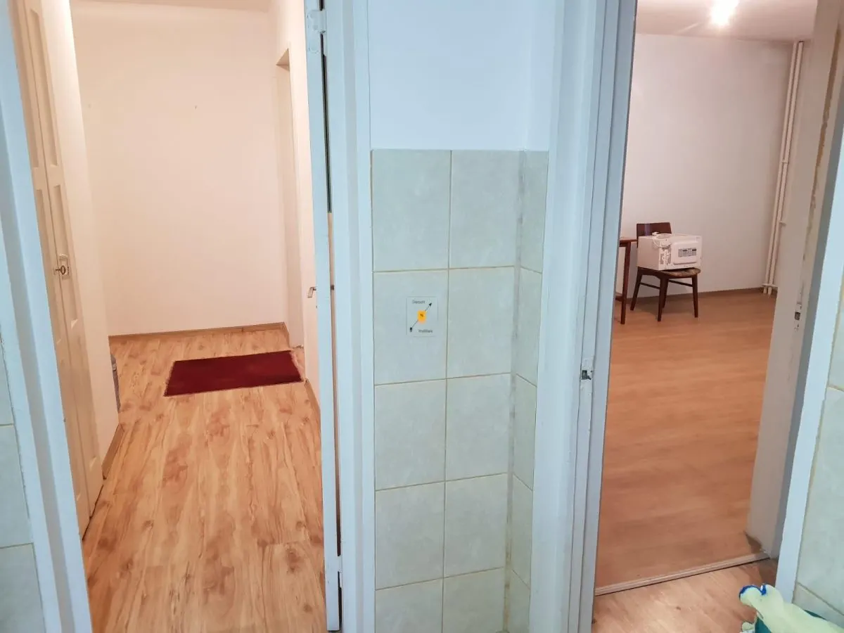 Apartament 2 camere zona Vest - foto 2