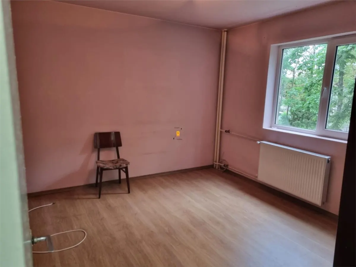 Apartament 2 camere zona Vest - foto 5