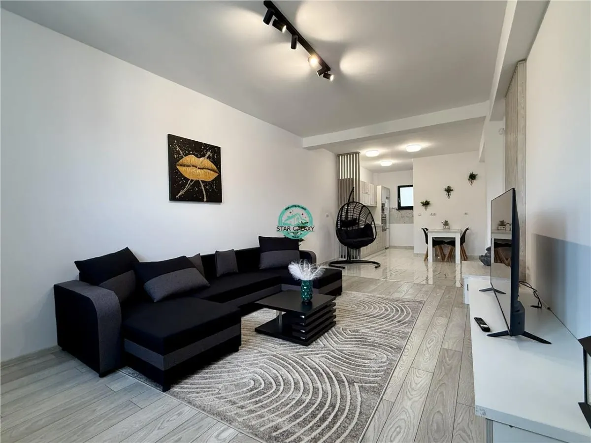 Apartament cu 2 camere de vanzare, mobilat si utilat, bloc nou, 70 mp utili, in Centru - foto 2