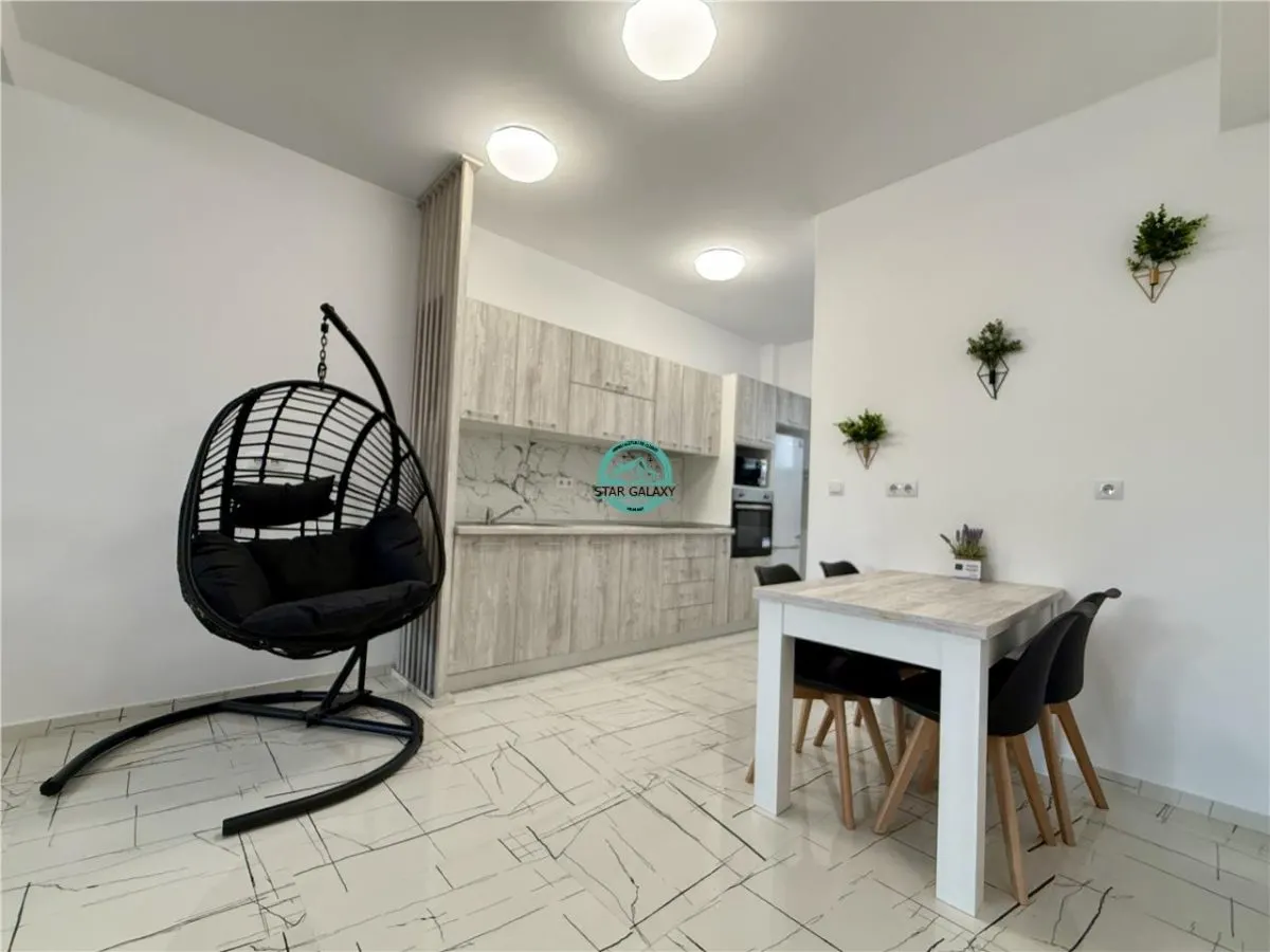 Apartament cu 2 camere de vanzare, mobilat si utilat, bloc nou, 70 mp utili, in Centru - foto 3