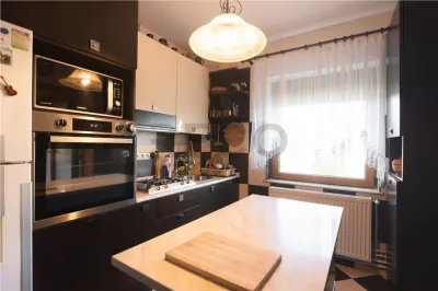 RECO Casa P+M cu 4 camere+living+loc de luat masa in Santion - foto 12