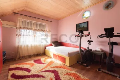 RECO Casa P+M cu 4 camere+living+loc de luat masa in Santion - foto 18
