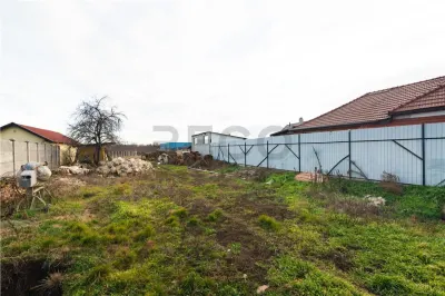 RECO Teren intravilan cu toate utilitatile in Bors - Bors