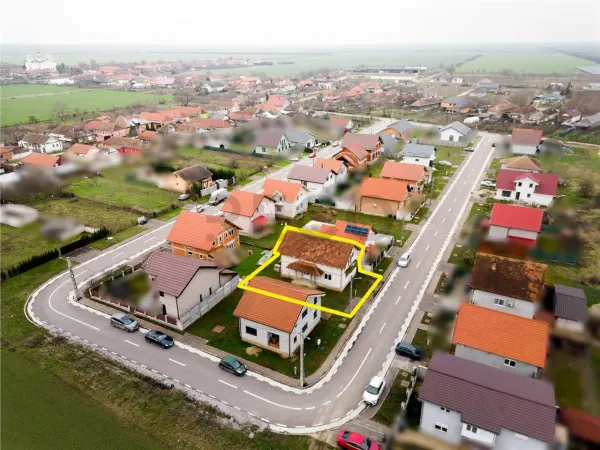 Casă 4 camere Palota - poza 3