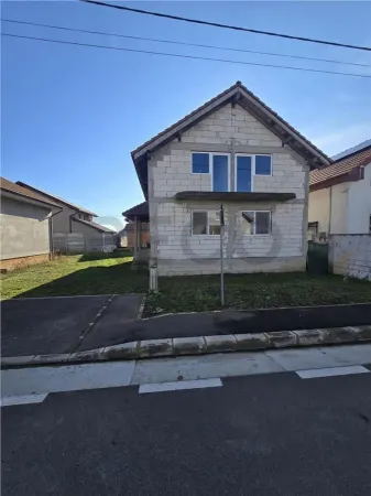 Casă 4 camere Palota - poza 5