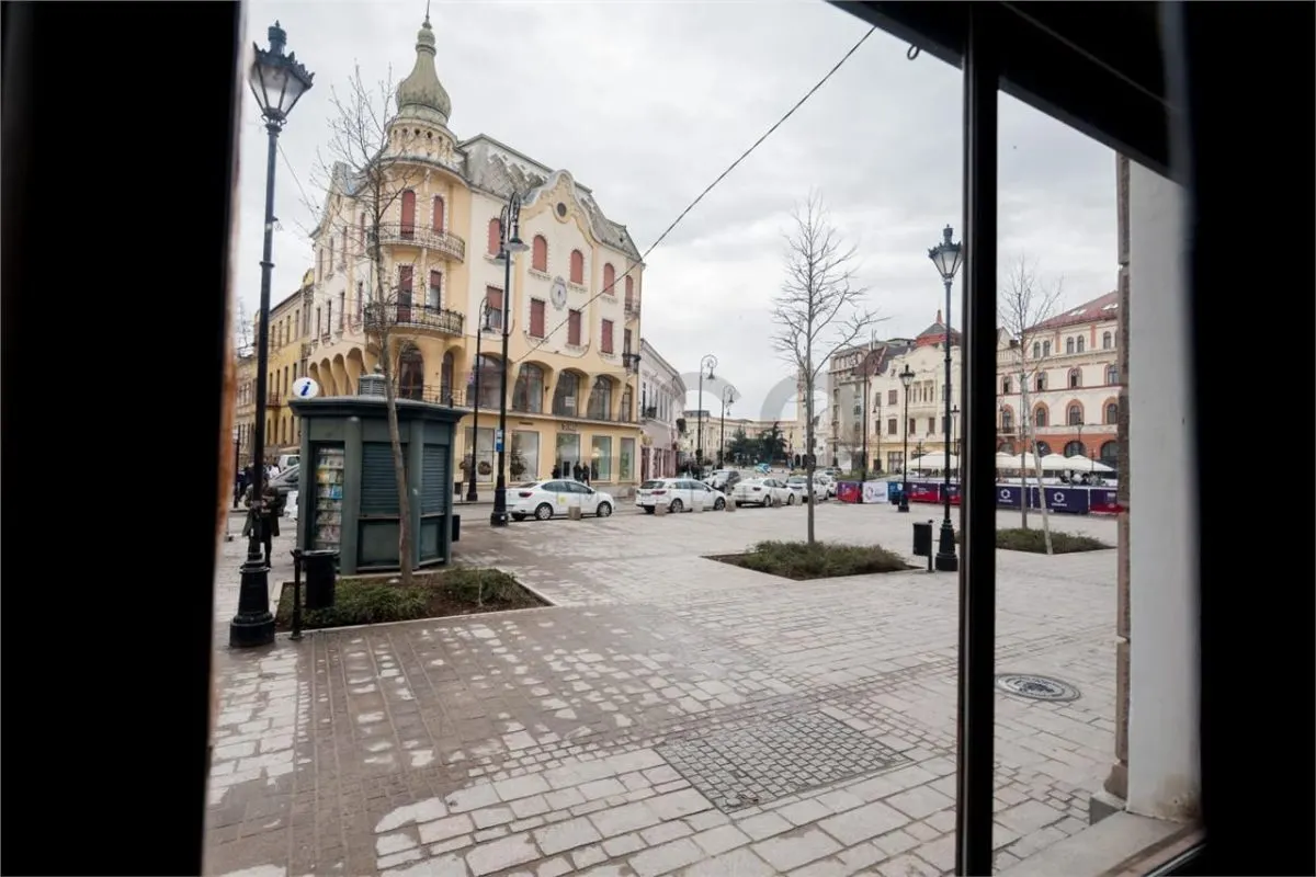 RECO Spatiu Comercial in Oradea zona ultracentrala, Republicii - foto 6