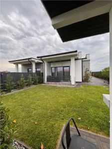 DUPLEX MODERN parter, Mosnita Noua, Gata de Mutat. - Mosnita Noua