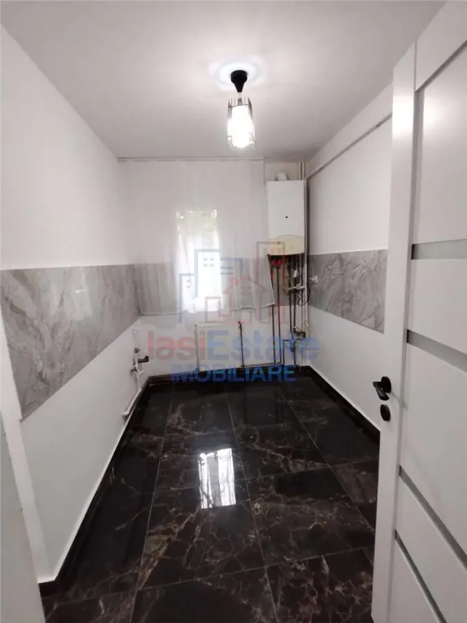 Apartament 3 camere  zona Tatarasi - Flora - foto 4