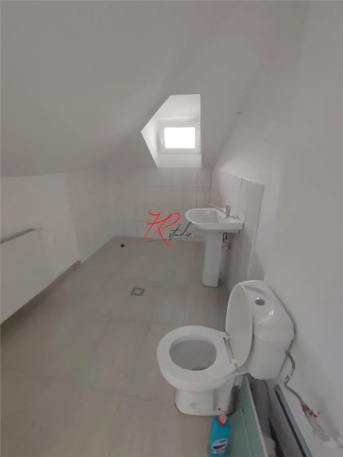 Vanzare apartament 2 camere, bloc mic, Polona - foto 10