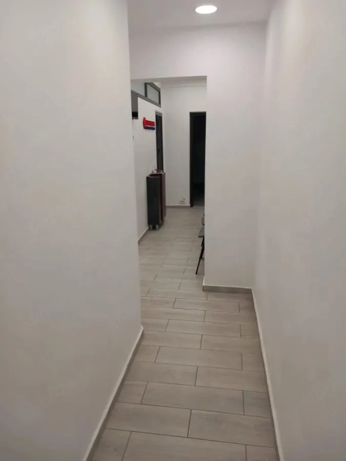 Vanzare spatiu 4 camere Piata Victoriei - foto 8