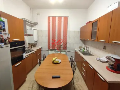 Inchiriere vila zona Stefan cel mare - Tunari - foto 7