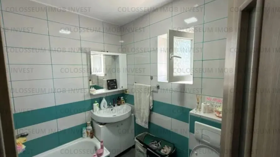 Apartament 3 camere, semidecomandat - zona Sanpetru - foto 4