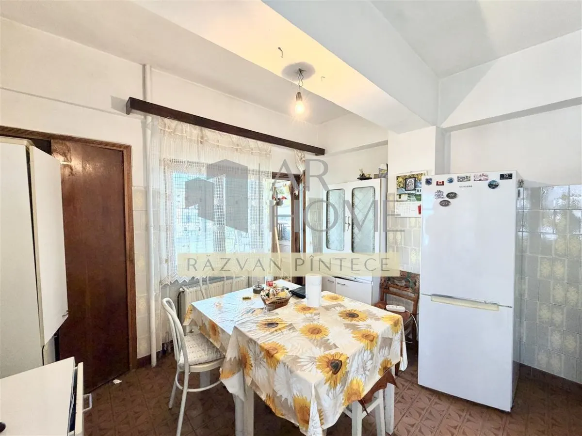 Apartament 3 camere, spatios, parcare, boxa, ultracentral, Ploiesti - foto 10