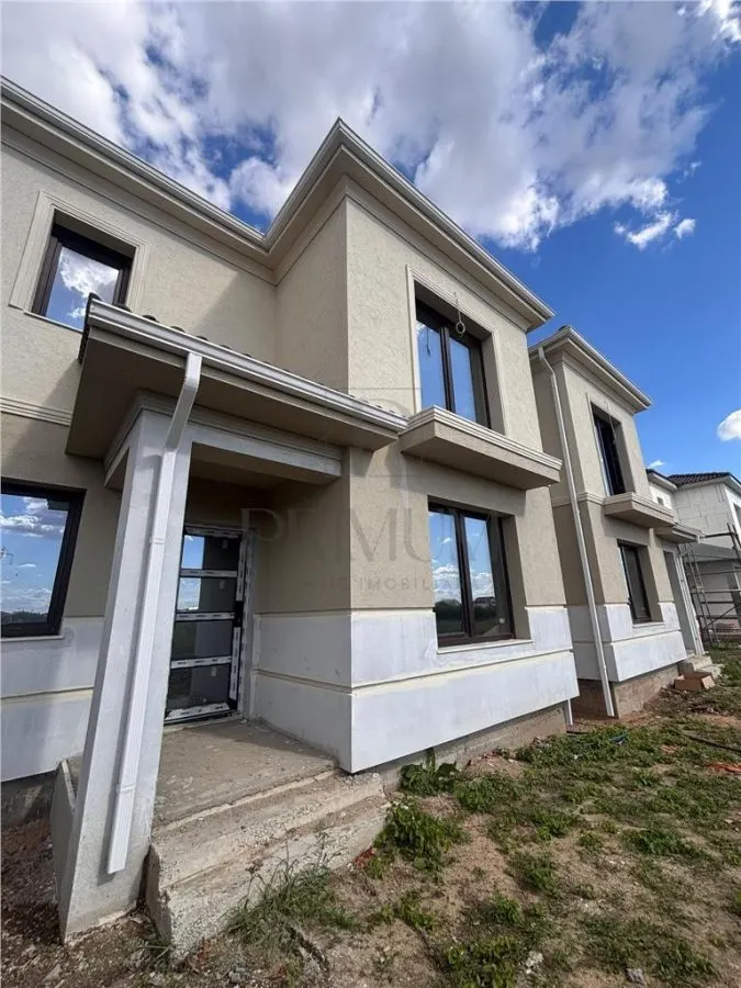 DUPLEX SPATIOS, MOSNITA VECHE, LOCATIA EXCELENTA, FINISAJE LA ALEGERE - foto 1