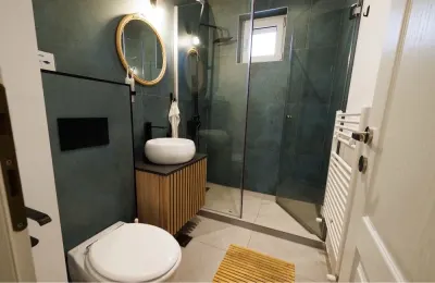 Apartament 2 camere PREMIUM  -design modern, complet utilat, zona Bizo - foto 4