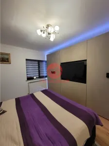 Vila P+1E, 2 Apartamente, Acces Separat, Plus Curte 249mp - foto 3