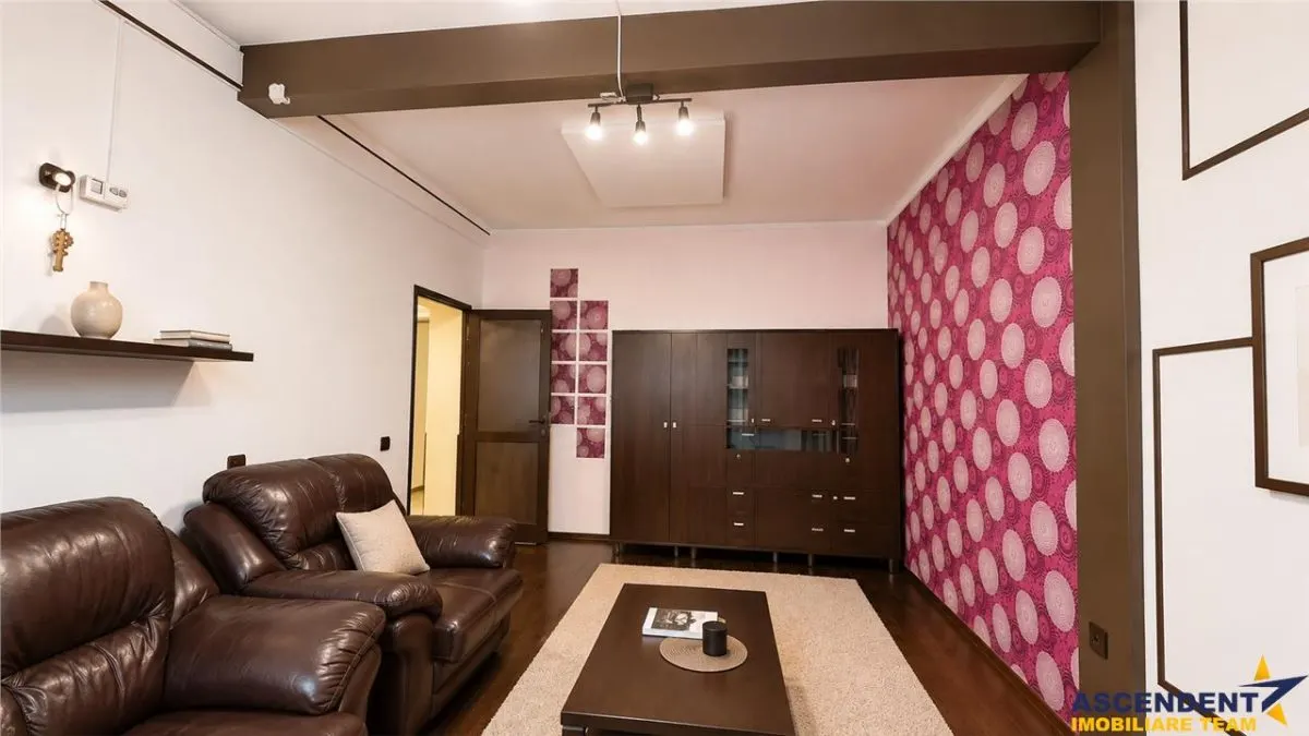 Apartament decomandat, 2 locuri parcare,  Calea Bucuresti, Astra,  Brasov - foto 7
