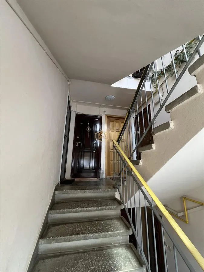 Apartament 3 Camere-Etaj 3-Mobilat si Utilat - foto 15