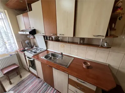 Apartament 3 Camere-Etaj 3-Mobilat si Utilat - foto 8