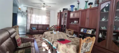 Comision 0%! Locul unde confortul devine acasa! Casa insiruita spatioasa zona Florilor! - Floresti