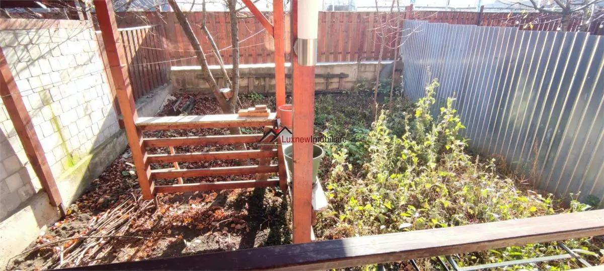Comision 0%! Locul unde confortul devine acasa! Casa insiruita spatioasa zona Florilor! - foto 16