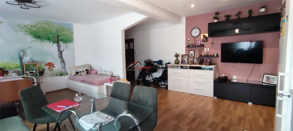 Apartament cu 2 camere, 58 mp plus balcon 8 mp, parcare cu Cf. Zona Eroilor. Posibilitate de recompartimentare! - foto 3