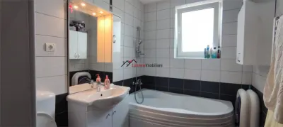 Apartament cu 2 camere, 58 mp plus balcon 8 mp, parcare cu Cf. Zona Eroilor. Posibilitate de recompartimentare! - foto 8