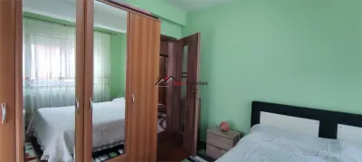 Apartament cu 3 camere, 51 mp plus balcon 6 mp etaj intermediar, zona Stejarului! - foto 12