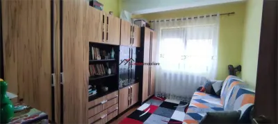 Apartament cu 3 camere, 51 mp plus balcon 6 mp etaj intermediar, zona Stejarului! - foto 13