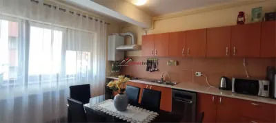 Apartament cu 3 camere, 51 mp plus balcon 6 mp etaj intermediar, zona Stejarului! - foto 8