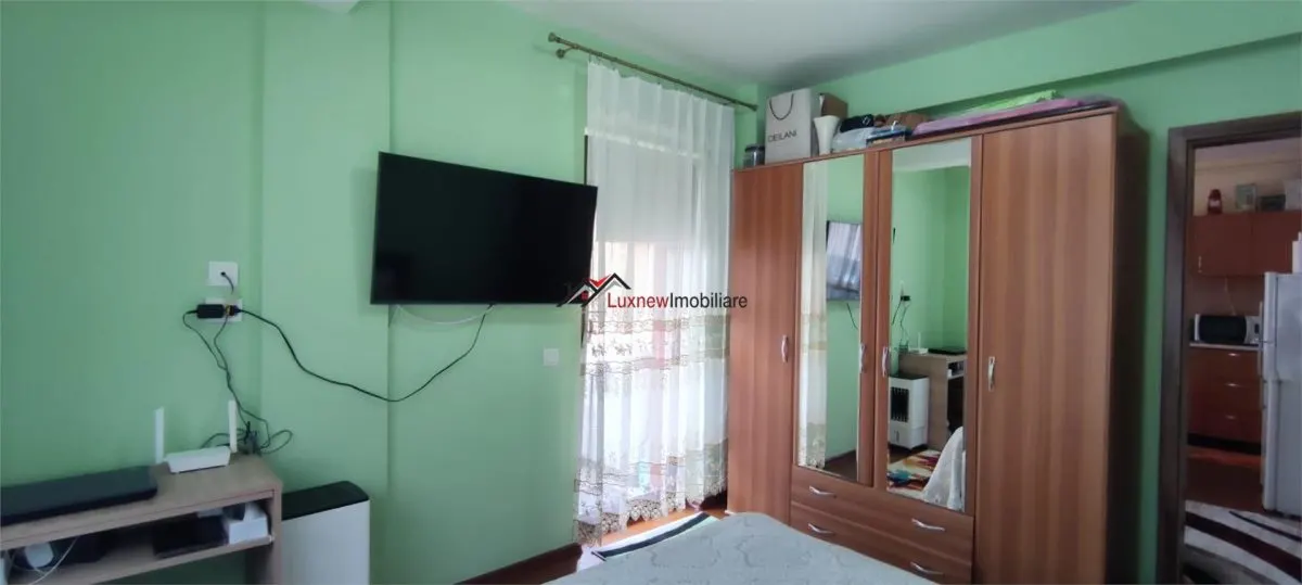 Apartament cu 3 camere, 51 mp plus balcon 6 mp etaj intermediar, zona Stejarului! - foto 10