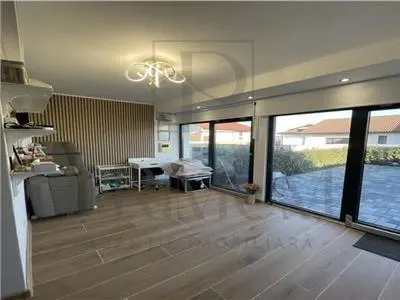 CASA INSIRUITA, LA CHEIE, ZONA BUNA - foto 5