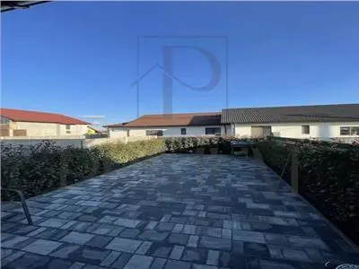 CASA INSIRUITA, LA CHEIE, ZONA BUNA - foto 6