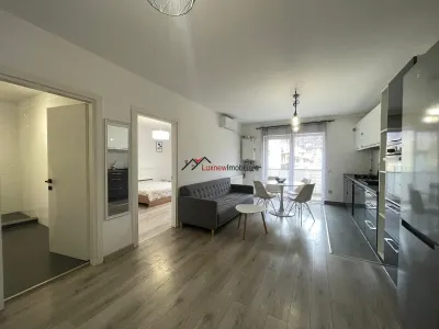 Apartament mobilat si utilat cu 2 camere la cheie in Floresti. - foto 1