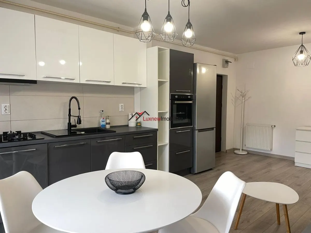 Apartament mobilat si utilat cu 2 camere la cheie in Floresti. - foto 5