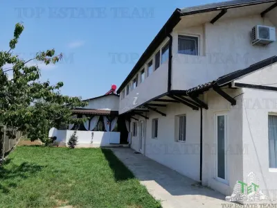 Pensiune/vila 10 camere 23 August, oportunitate ! - 23 August